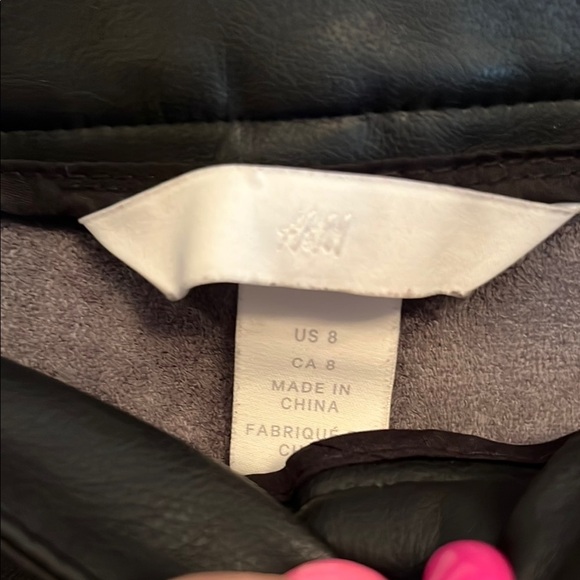 H&M Black Straight Leg Pants Modern Fit - Picture 4 of 8